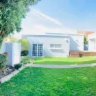 Maatskappy 8 beeld ABEACH COTTAGE B&B GUEST HOUSE Restaurants in Port Elizabeth EC