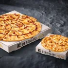 Maatskappy 4 beeld DEBONAIRS PIZZA Weekday special in Claremont WC