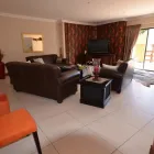 Maatskappy 3 beeld EL CAZADOR GUESTHOUSE Wonderpark Accommodation in Pretoria GP