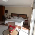 Maatskappy 4 beeld EL CAZADOR GUESTHOUSE Wonderpark Accommodation in Pretoria GP