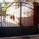 Maatskappy 4 beeld GATE & DOOR CONTROL Wooden Gates in Durban KZN