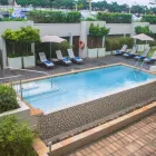 Maatskappy 2 beeld HOLIDAY INN EXPRESS DURBAN - UMHLANGA Hotel in Durban KZN