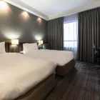 Maatskappy 6 beeld HOLIDAY INN EXPRESS DURBAN - UMHLANGA Hotel in Durban KZN