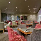 Maatskappy 10 beeld HOLIDAY INN EXPRESS DURBAN - UMHLANGA Hotel in Durban KZN