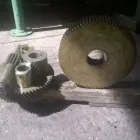 Maatskappy 2 beeld KNOTT & PEARSALL ENGINEERING Worm Wheels in Durban KZN