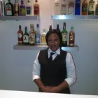Maatskappy 14 beeld MICHAEL MNGUNI Waitress Service in Johannesburg GP