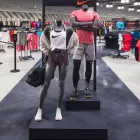 Maatskappy 2 beeld NIKE ONLY ROSEBANK Nike Factory Stores in Johannesburg ZAF