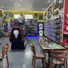 Maatskappy 8 beeld RED CLAW COMIX Secondhand Bookshops in Bloemfontein FS