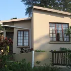 Maatskappy 9 beeld SEA-SPRAY COTTAGES www Margate Co Za in Margate KZN