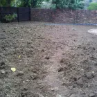 Maatskappy 2 beeld T-SCAPES LANDSCAPING SERVICES Weeding in Durban KZN