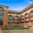 Maatskappy 23 beeld TIMES SQUARE EXECUTIVE SUITES Showers in Johannesburg GP