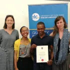 Maatskappy 6 beeld UCT ENGLISH LANGUAGE CENTRE Language School in Cape Town WC