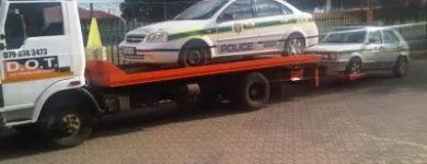 Maatskappy 1 beeld D.O.T TOWING Wheel Lifts in Kempton Park GP