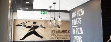 Maatskappy 4 beeld DEBONAIRS PIZZA Weekday special in Melkbosstrand WC