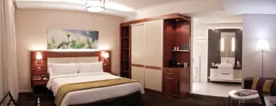 Maatskappy 2 beeld DOUBLETREE BY HILTON HOTEL CAPE TOWN - UPPER EASTSIDE Hotel in Cape Town WC