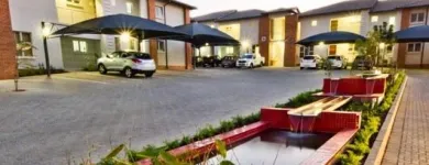 Maatskappy 6 beeld GENERAL GUTTERING (PTY)LTD Installations in Kempton Park GP