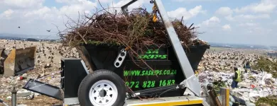 Maatskappy 5 beeld SA SKIPS EAST RAND Waste Management in Kempton Park GP