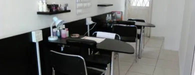 Maatskappy 1 beeld TOUCH OF GRACE Nail Salons in Cape Town WC