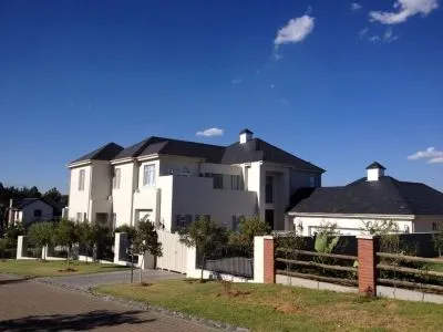 Business 5 image ERECT A ROOF (PTY) LTD