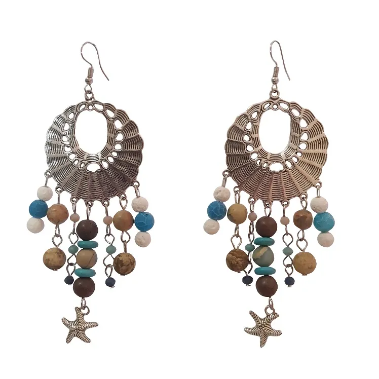 Maatskappy 1 beeld LADY AMOUR