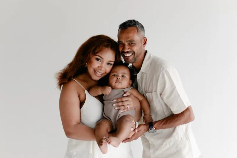 Maatskappy 3 beeld ADORE' PHOTOGRAPHY